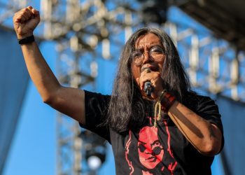 Menolak Pensiun, Memeluk Kesunyian: Kisah Hidup Rock n’ Roll Total ala Heydi Ibrahim Powerslaves