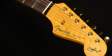 Fender Desak Produsen Butik Hentikan Produksi Replika Stratocaster