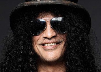 Sisi Lain Slash Yang Tak Ingin Dianggap Sebagai ‘Dewa Rock Bodoh’